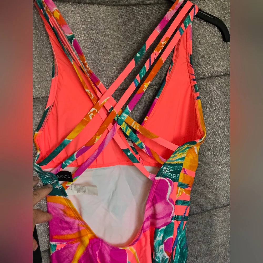 New With Tags La Blanca Isla Del Sol One-Piece Swimsuit, Mutli, Women's 8 - Picture 2 of 10